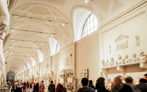 A Busto Arsizio ripartono i corsi del CAB tra arte e scrittura