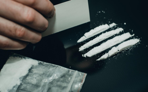 Blitz tra Arcisate e Lavena: sequestrato oltre un etto di droga