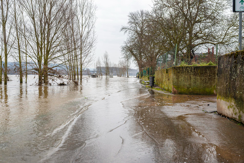 Bel tempo fino a martedì, poi piogge e temporali sulle Alpi