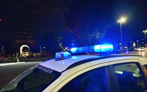 Diciassettenne arrestato dopo un tentativo di rapina in stazione
