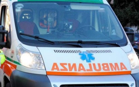 Un padre ringrazia i soccorritori dopo l’incidente del figlio
