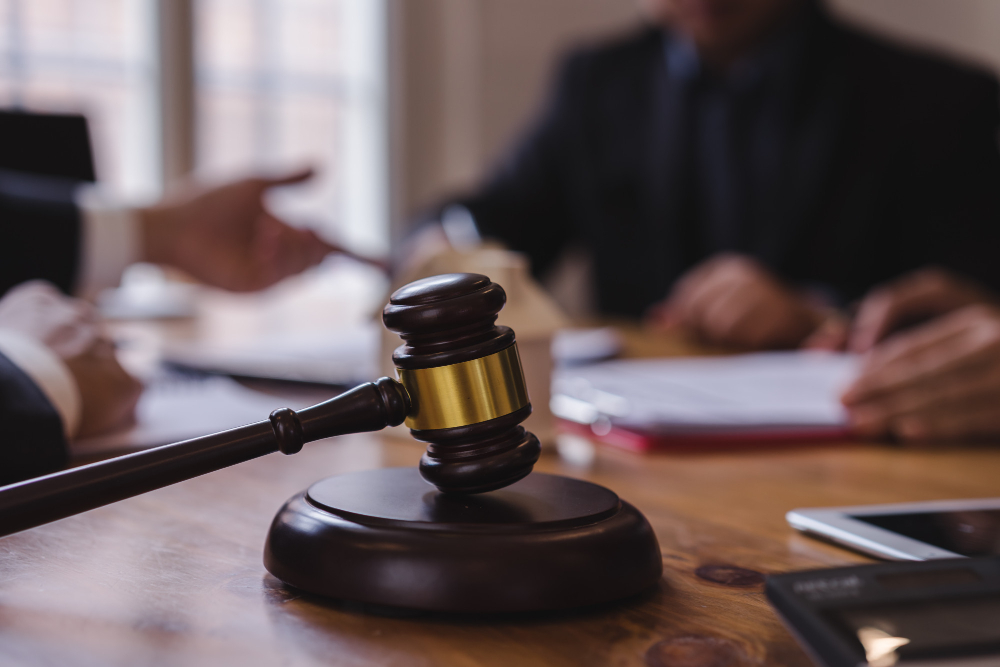 Processo per maltrattamenti, l’imputato nega le accuse a Varese